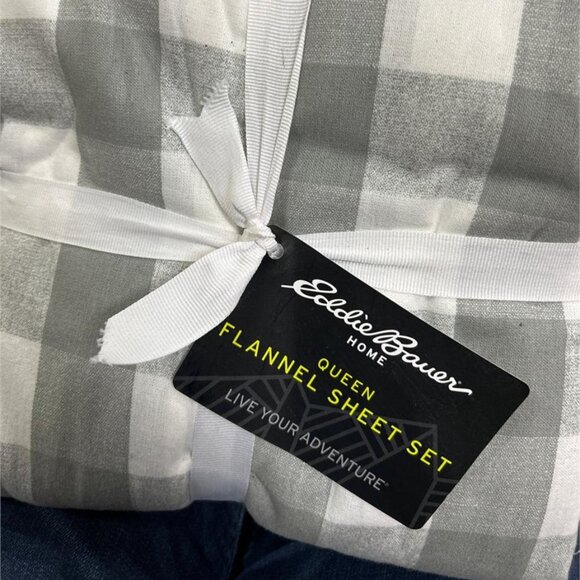 **Eddie Bauer** Lakehouse Plaid 4-Piece Gray Cotton Queen Sheet Set NWT - Picture 1 of 7